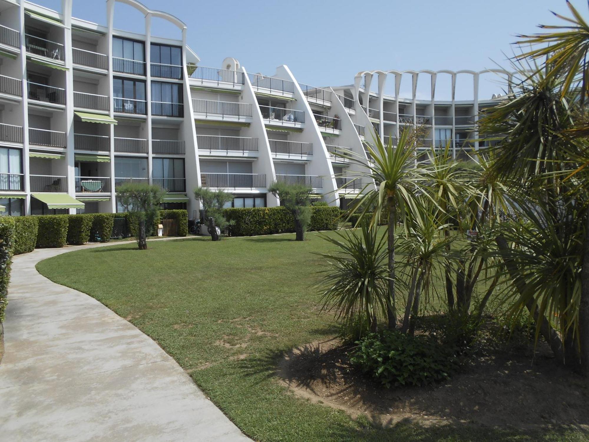 Vittoria Immobilier 7 -Reglement Sur Place - Cheques Vacances Acceptes La Grande-Motte Exterior foto