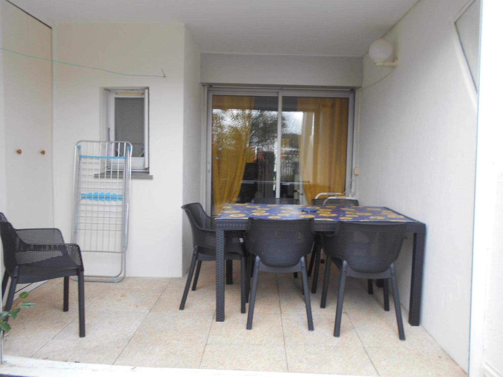 Vittoria Immobilier 7 -Reglement Sur Place - Cheques Vacances Acceptes La Grande-Motte Habitación foto